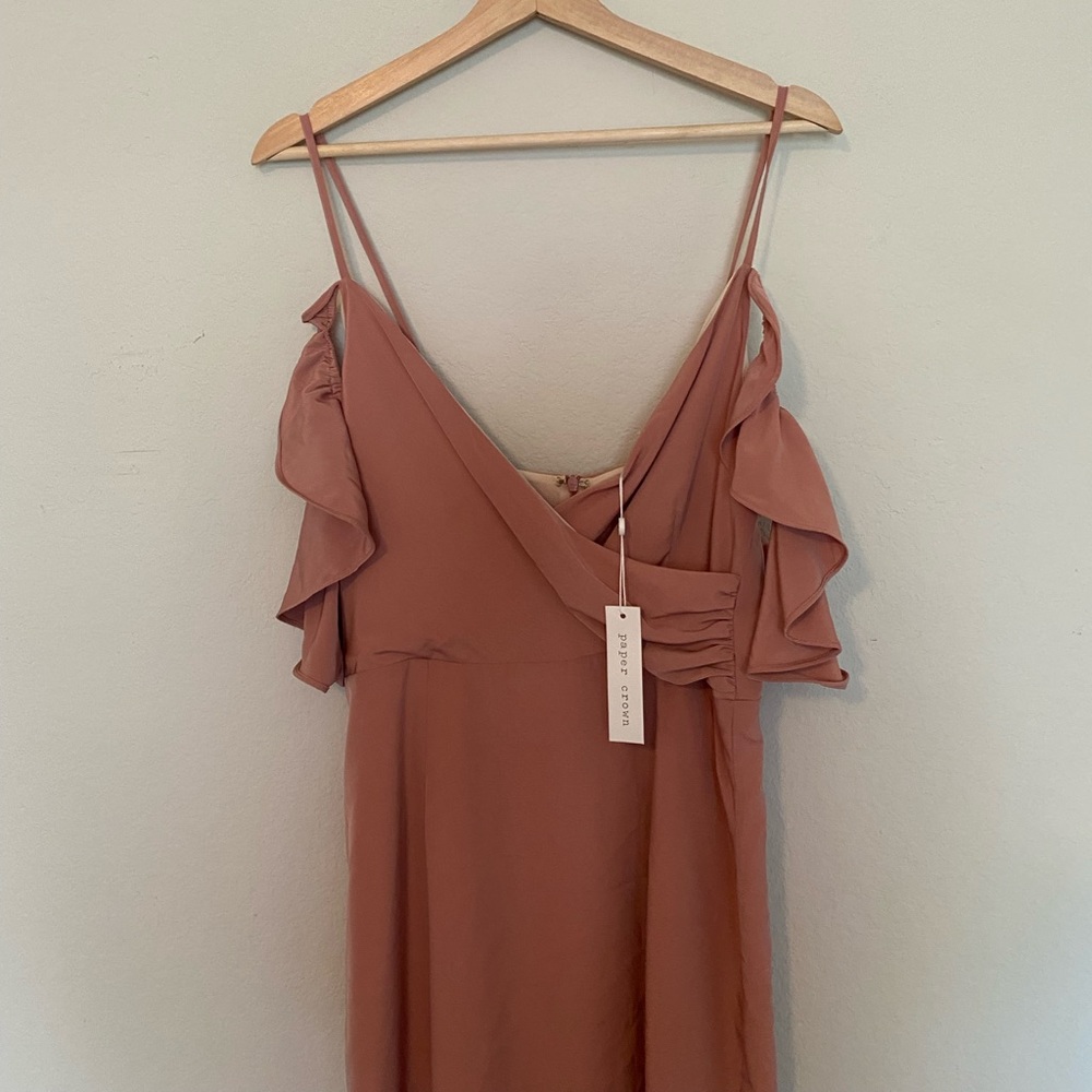 NWT PAPER CRANE midi blush soft satin finish dress
